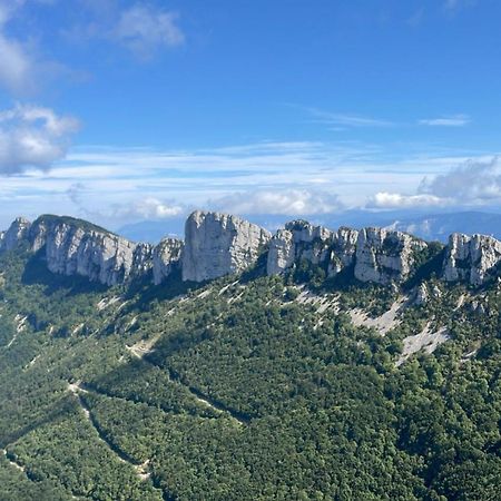 Gites De Charme - Gites Vital Peyrus Bagian luar foto